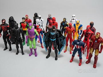 Personaggi Avengers /star wars 30 cm