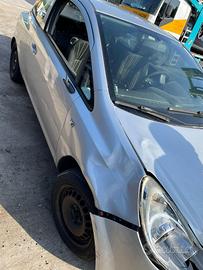 RICAMBI USATI AUTO OPEL Corsa D 3P 1Â° Serie Z 12