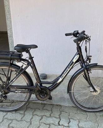 E-bike Schiano e-moon pari al nuovo unisex