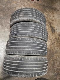 Gomme 215/55/17