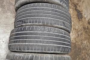 Gomme 215/55/17