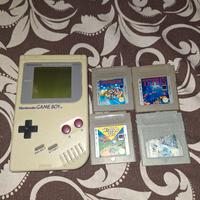 game boy con 4 giochi