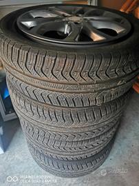 gomme con cerchio 225 50 17 come nuovo 