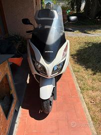 Honda Forza 300 ABS