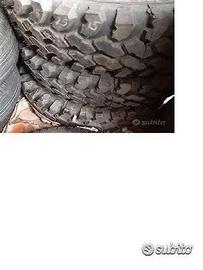 Coppia di pneumatici nuovi ricoperte 215 75 15