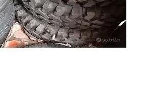 Coppia di pneumatici nuovi ricoperte 215 75 15