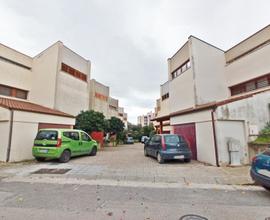 Via Morandi, Villa semi indipendente con giardino
