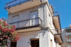 Casa indipendente bifamiliare a mascali