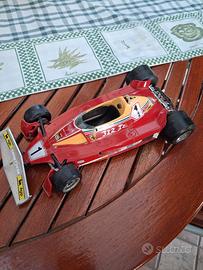 Ferrari 312 T2 Burago scala 1/14