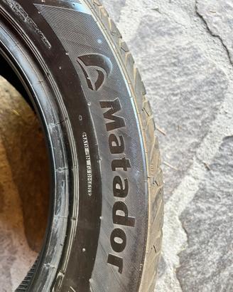 Pneumatici 205/55 r16
