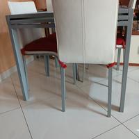 tavolo vetro e sedie 