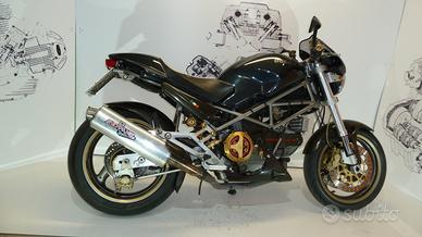 Ducati Monster 900