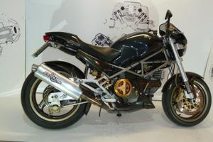 Ducati Monster 900