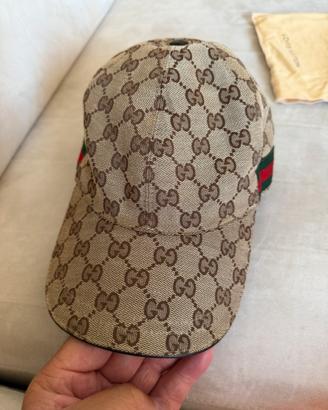 Cappello gucci