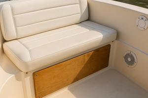 Restauro e rinnovo pannelli in legno barche