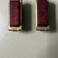 Frutti spia rossa grattacielo Ave Nuove.