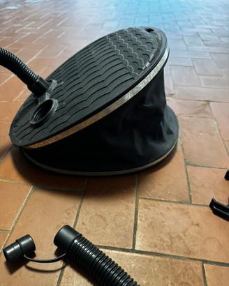 Pompa a pedale per gonfiabili con tubo flessibile