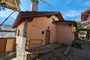 Casa indipendente a Quart