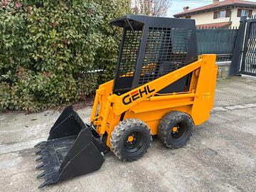 P200 - Minipala 13 q GEHL