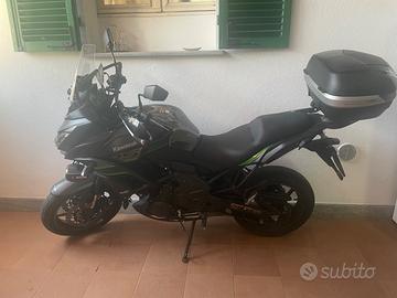 moto Kawasaki versys 650
