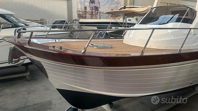 LIBECCIO 8.5 WA + 230 YANMAR tutto 2023