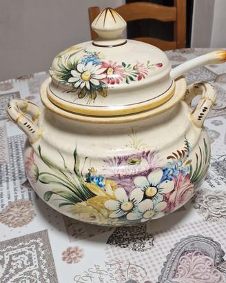 Zuppiera in ceramica 