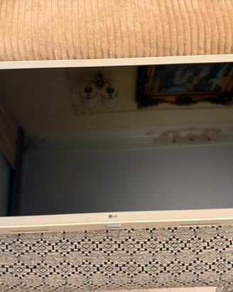 TV LG 32” Smart TV Full HD 32LK6200PLA