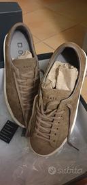 Sneakers DATE