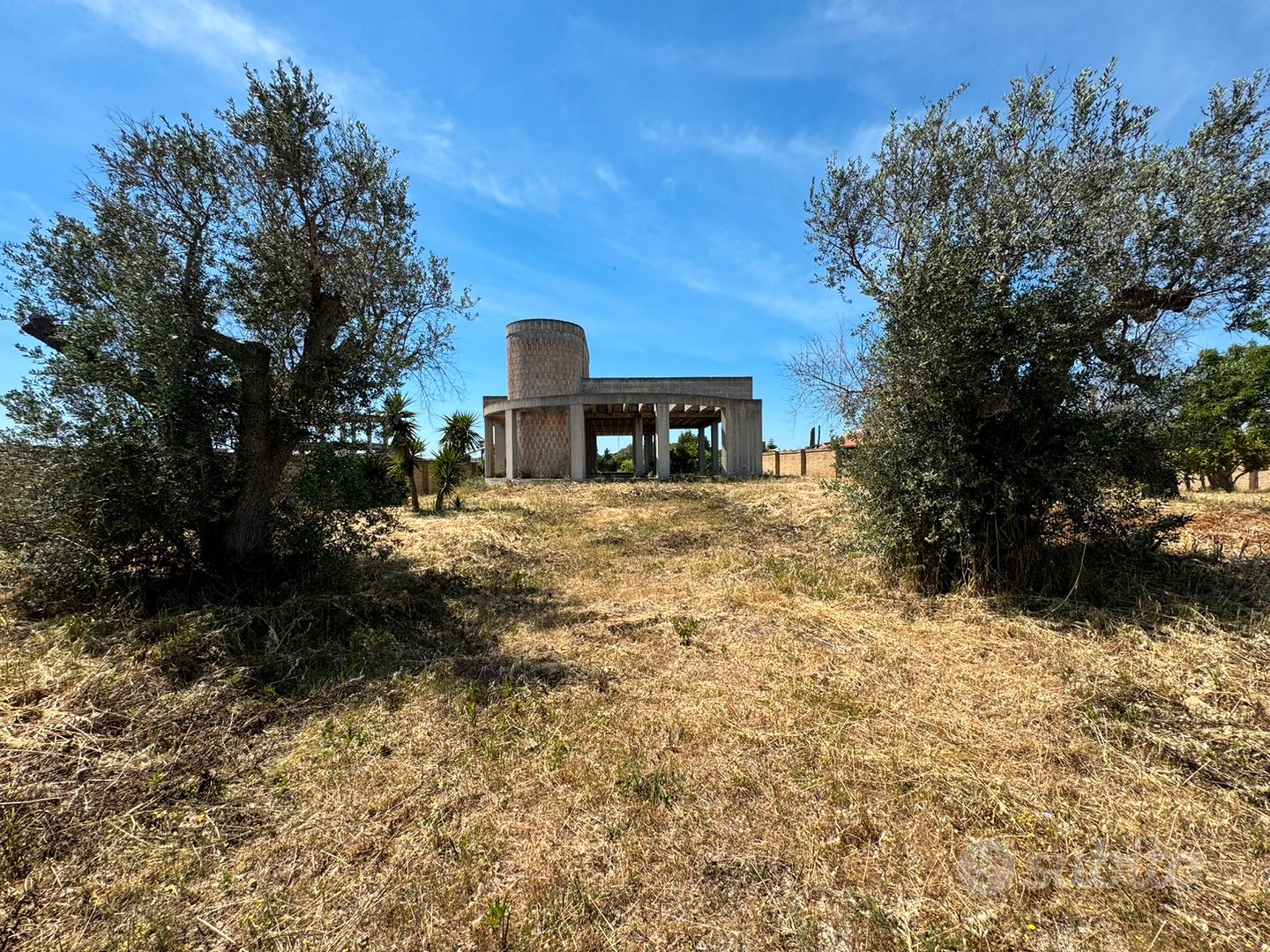 Villa allo stato rustico a Galatone - Vista 5