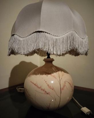 Lampada abatjour fiori ciliegio e paralume frangia