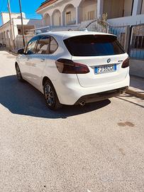 BMW 216d