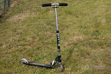 MONOPATTINO MARCA "micro"