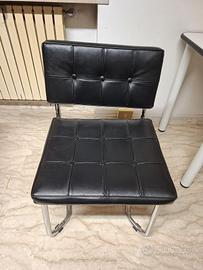 Poltrona da ufficio in ecopelle nera