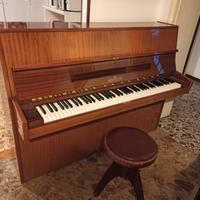 Pianoforte verticale