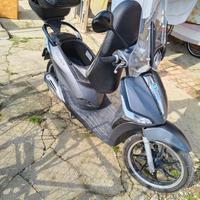 scooter Piaggio Liberty