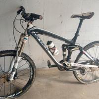 MTB full Trek Remedy