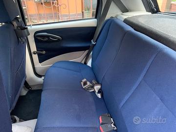 Fiat Punto 1.2 benzina 5 porte – 168.000 km
