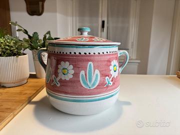 Pentola /Biscottiera in Coccio decorato.