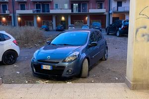 Renault Clio 20h Anniversary