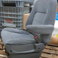 sedile anteriore lato passeggero kia carnival