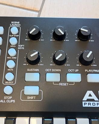 Akai professional APCkey 25 