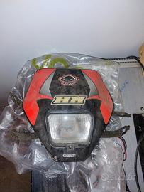Fari anteriori / mascherine + serbatoio HM 50 CRE