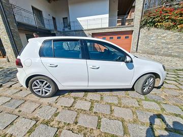 GOLF 1600