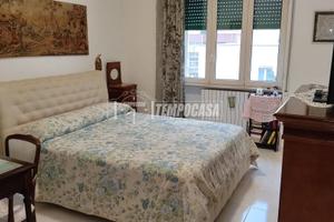 Stanza - Camera a Bari 3 locali