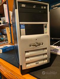 pc desktop uso ufficio 