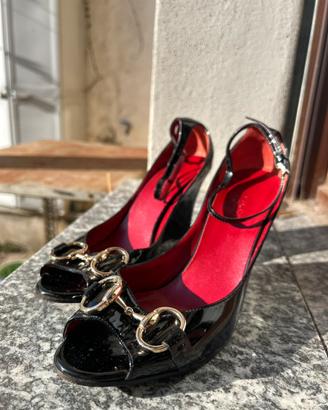 Sandali con Zeppa Gucci in vernice nera con Morset