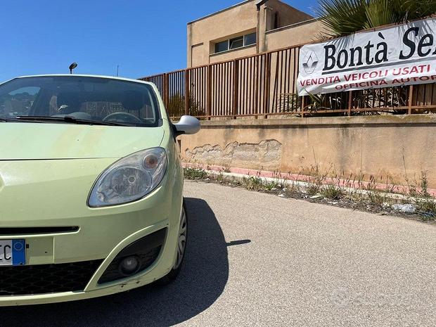 RENAULT Twingo 1.5 dCi 65CV Confort
