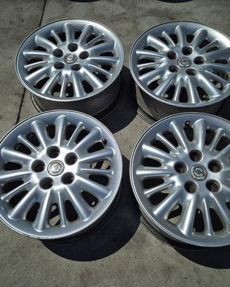 Cerchi In Lega Da 16" Per Chrysler Voyager 2006