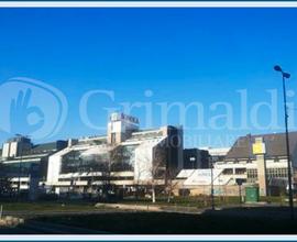 Centro commerciale bonola negozio a reddito