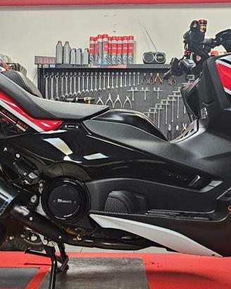 YAMAHA T MAX AVANTRENO FORCELLE OHLINS BREMBO